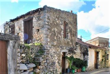  Grazioso cottage in pietra da ristrutturare - Creta orientale