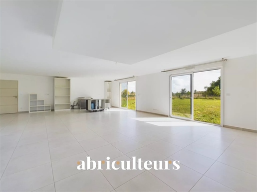 Freville-Du-Gatinais - Recent House - 153 m2 - Building Plot - € 195.000