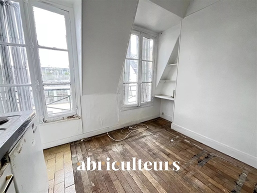 Lyst værelse til renovering i 6. arrondissement med elevator Paris 16.