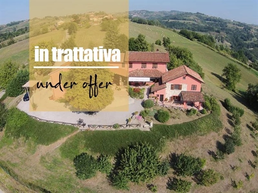 Farmhouse with land for sale in langhe area