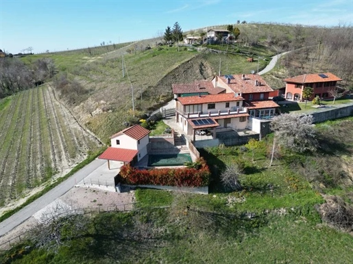 House with Pool Amid Vineyards