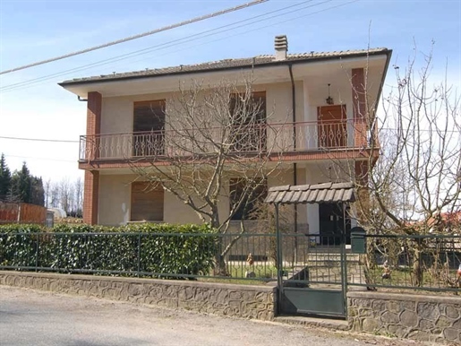 Villa zum Verkauf in Bossolasco