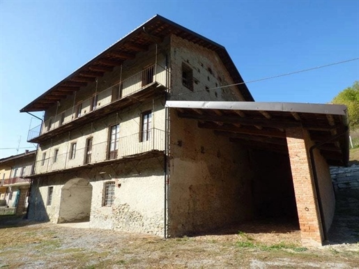 A part restored rustico with land