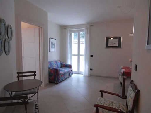 Zweizimmerwohnung im Zentrum von Monforte d'Alba