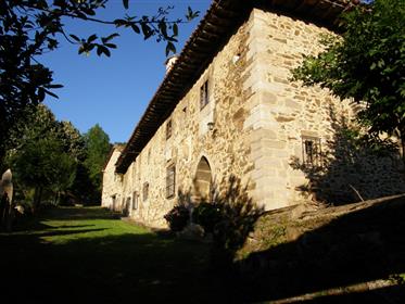Entièrement restauré Palais asturien