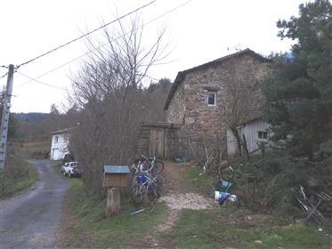 Vendere casa villaggio completamente restaurato