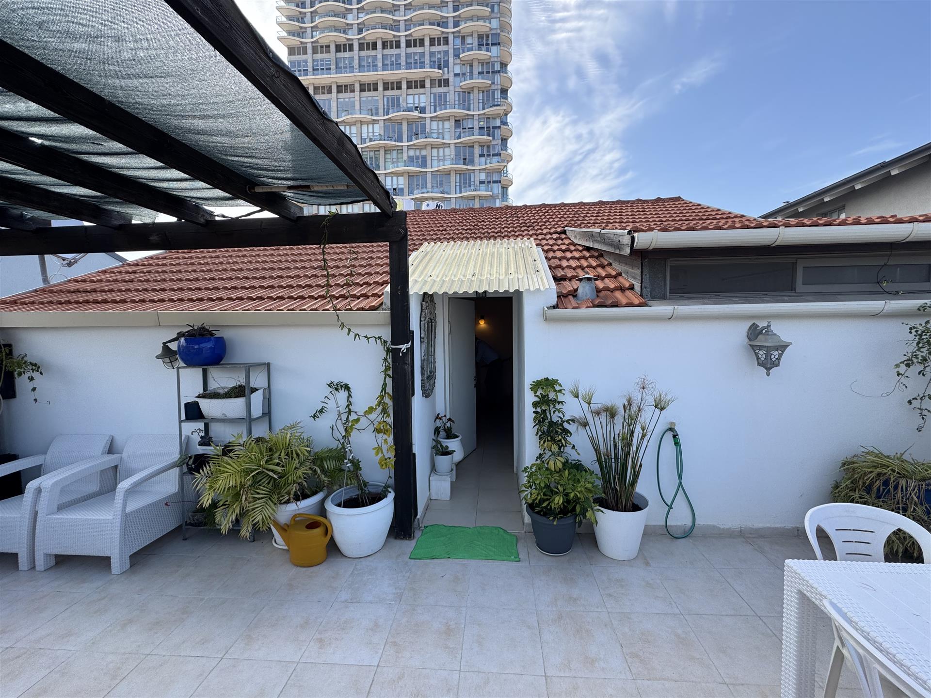 Rooftop Apartment for Sale in Neve Tzedek 