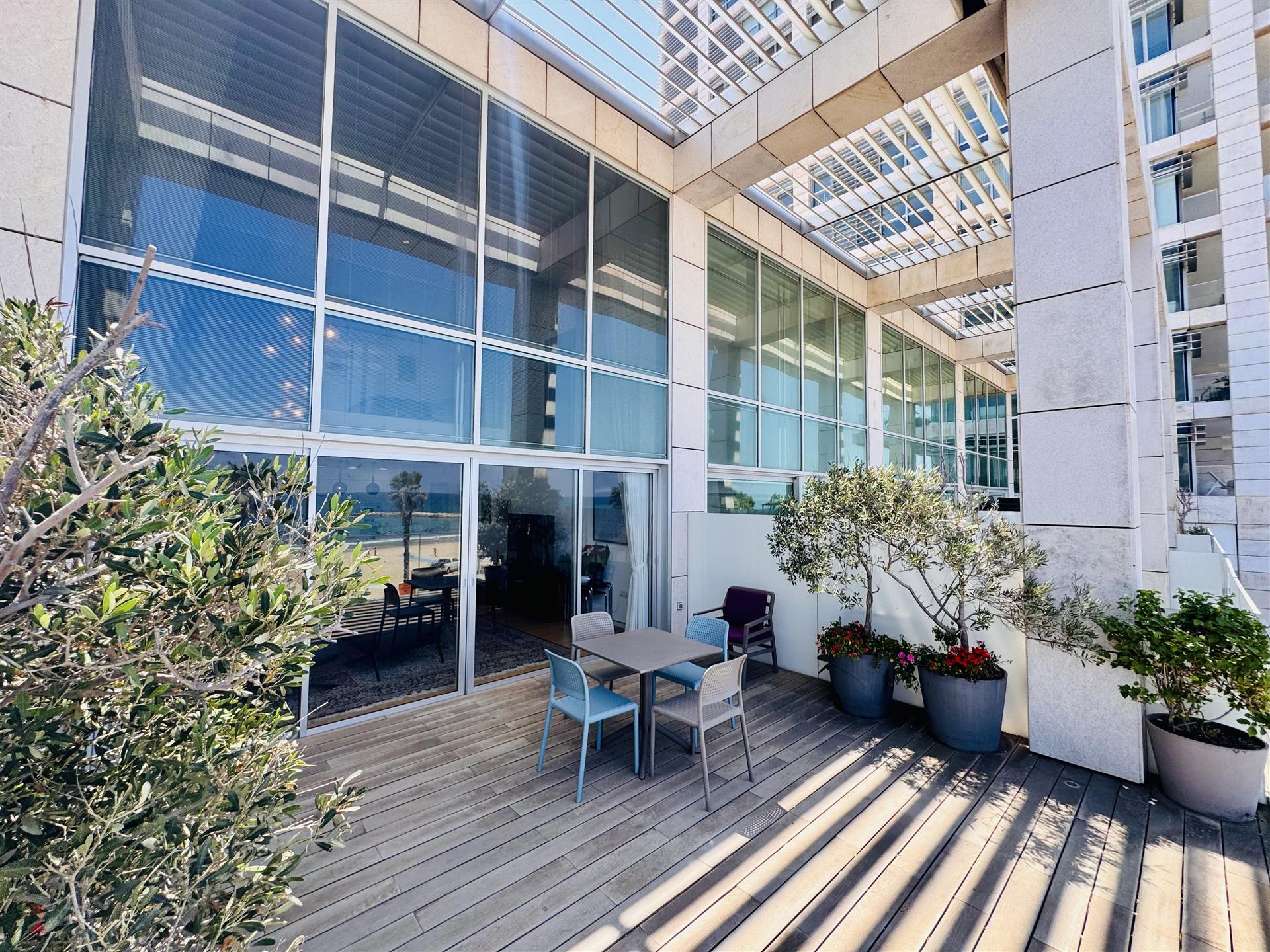 Mega-Luxury Penthouse on Herbert Samuel 10, Tel Aviv’s Beachfront Rare Opportunity: A Loft Designed 