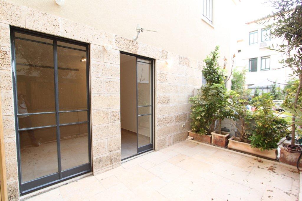 Luxury Garden Apartment for Sale in Neve Tzedek – Tel Aviv's Most Prestigious Neighborhood