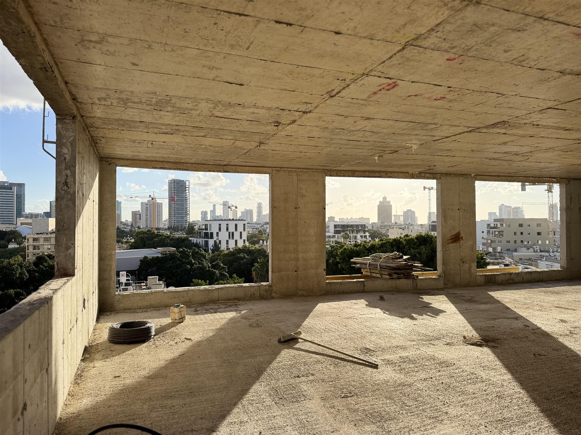 Luxury penthouse for sale in Tel Aviv North New near Rabin Square