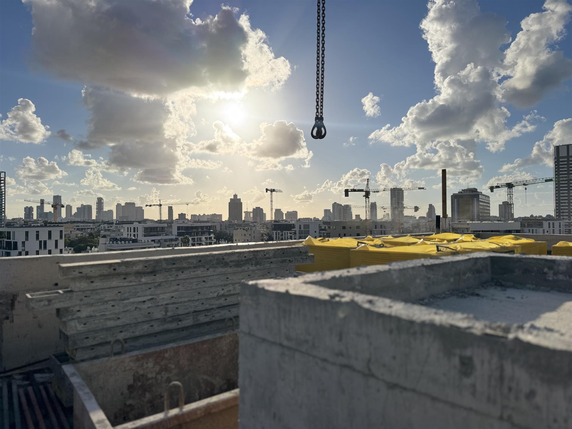 Luxury Penthouse in Tel Aviv – A Rare Opportunity!