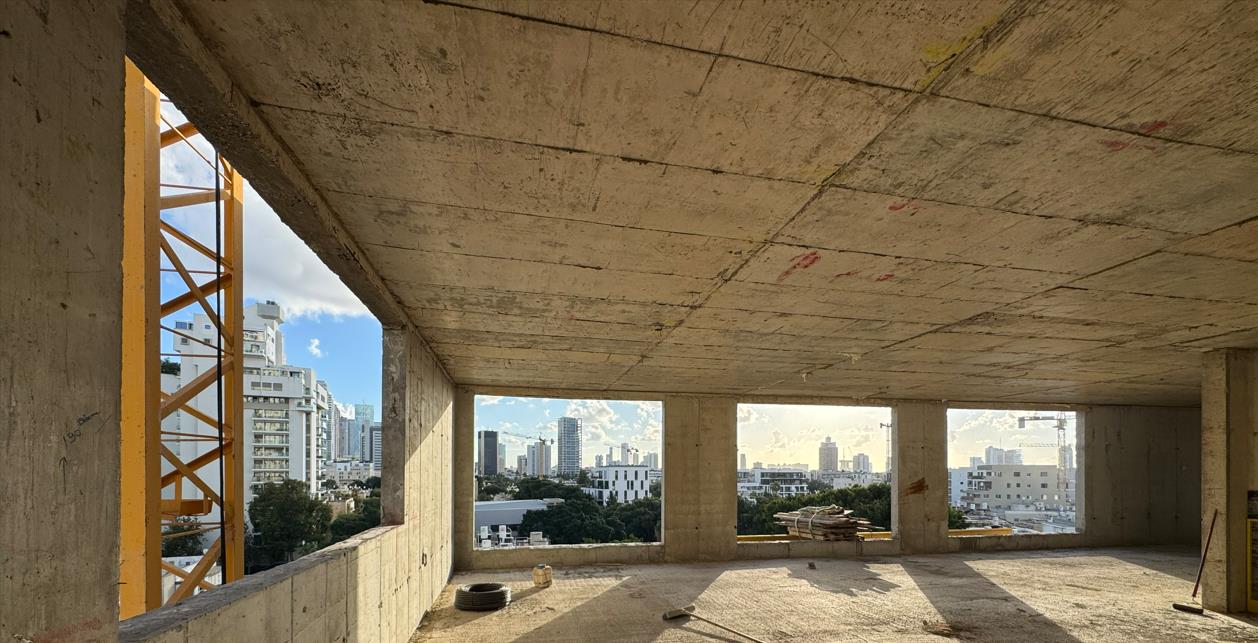 Luxury Penthouse in Tel Aviv – A Rare Opportunity!