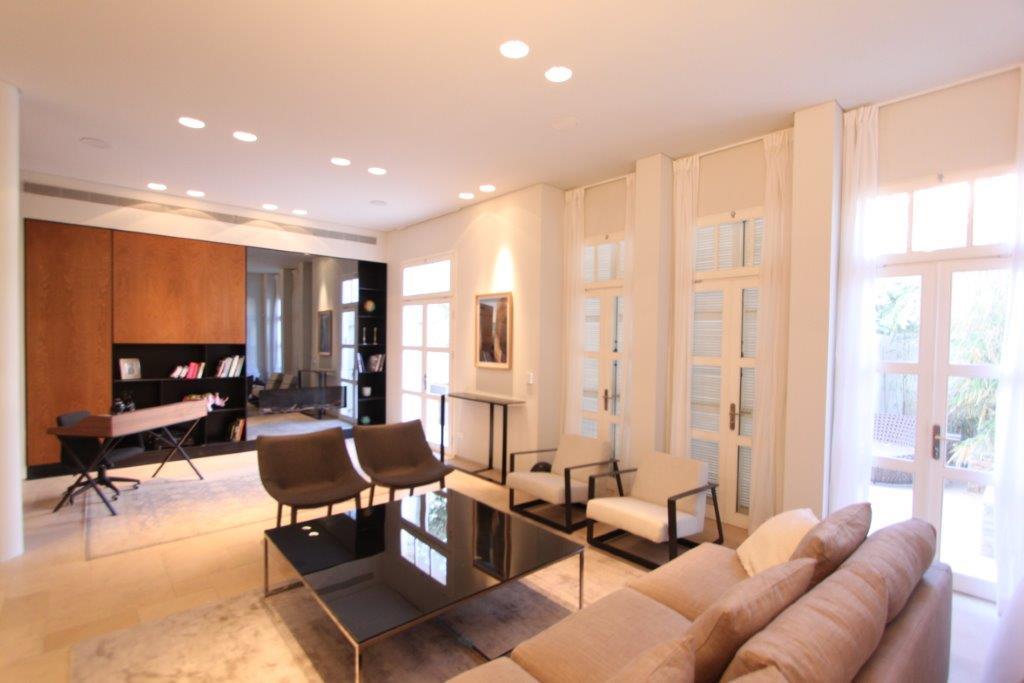 A luxury house for sale in Tel Aviv Neve Tzedek