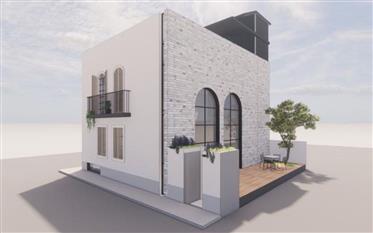 A lot for sale with a building permit in the Neve Tzedek