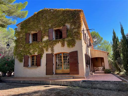 Property for sale close to Aix en Provence with 2.5 hectares pine trees land in a quiet area 