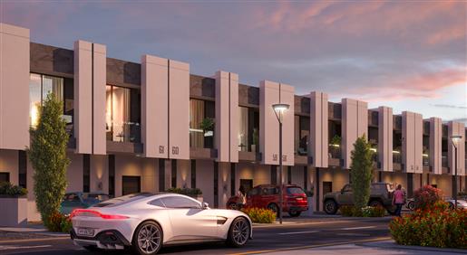 Maison de ville de luxe 2 chambres | Paiement 1% par MOISTownhouses à Dubailand avec un plan de pai