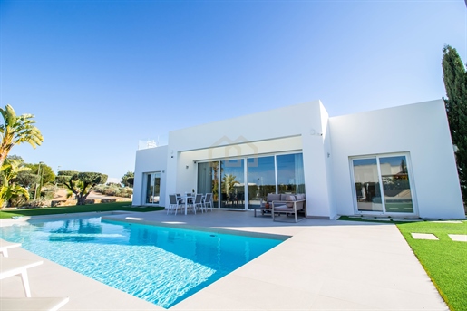 Luxury villa in Las Colinas Golf Resort with private pool and 1.200 sqm plot