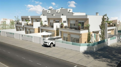 Neubau Von Halb-Freistehenden Villen In San Pedro Del Pinatar