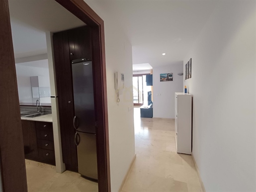 Apartamento con un precio espectacular en Punta Prima con 2 dormitorios y 2 baños en Parque Recoleta