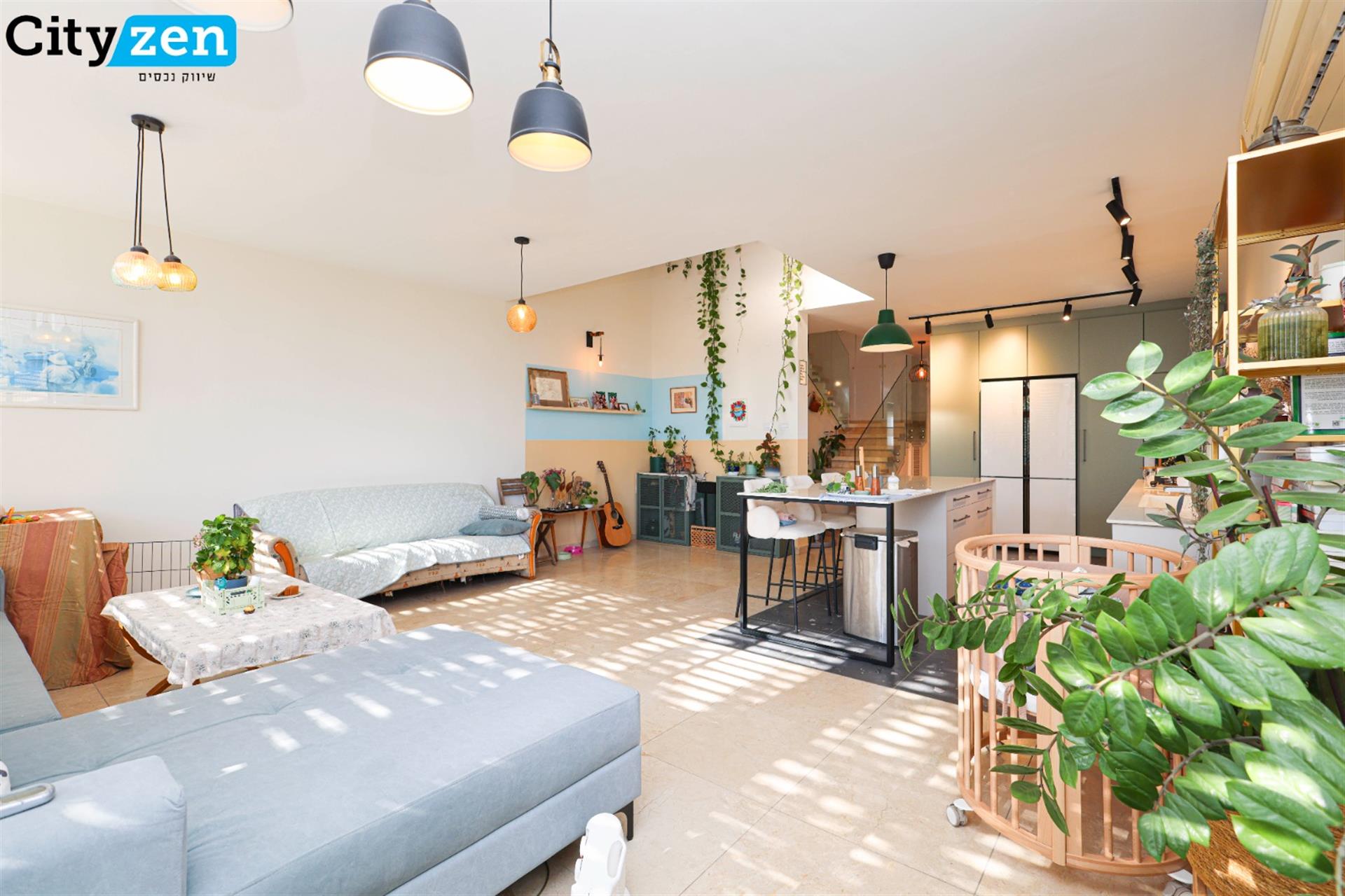 5-Room Duplex with a Huge Terrace in the City Center