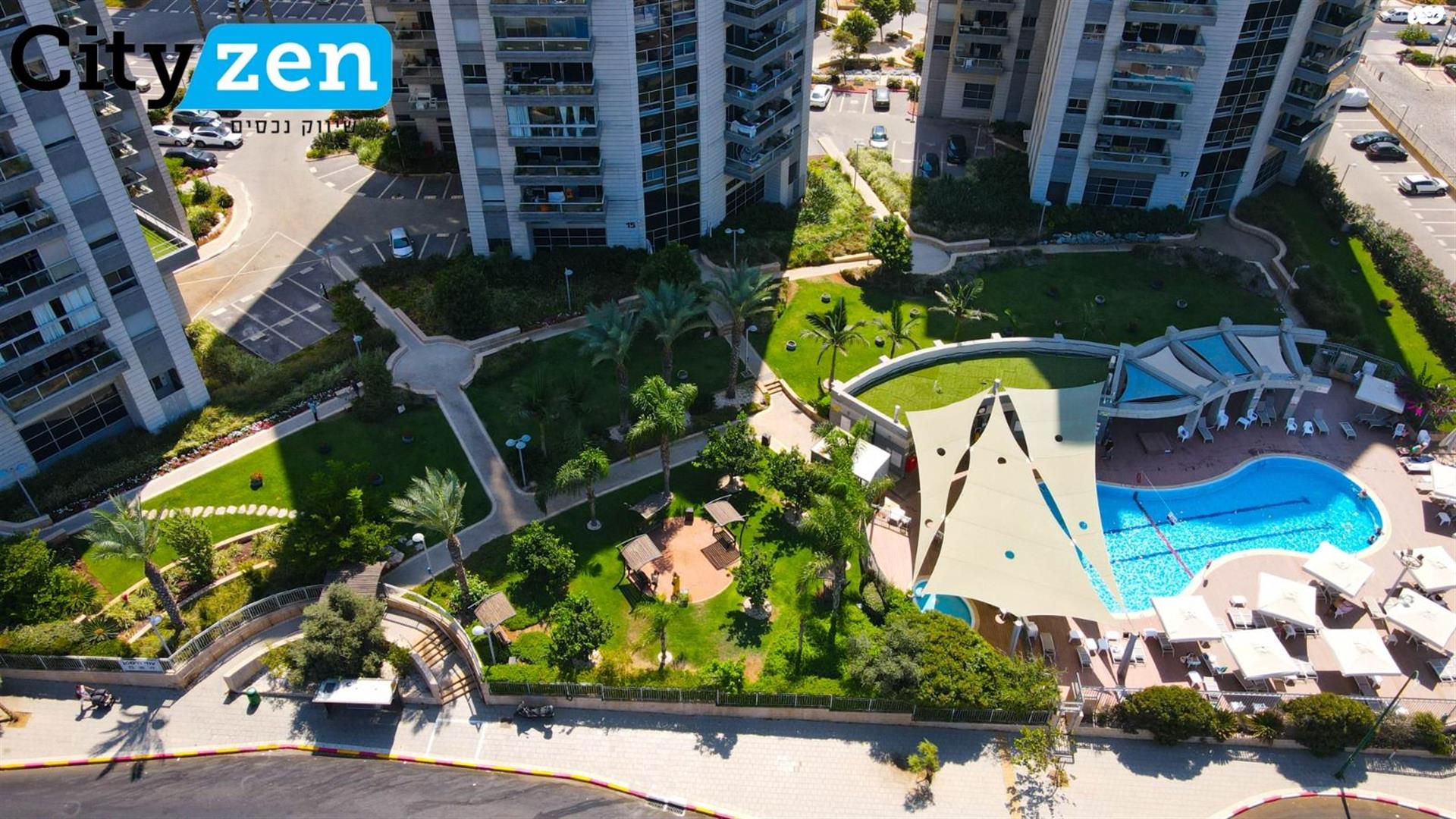 "Spacious 5-Room Apartment in Netanya