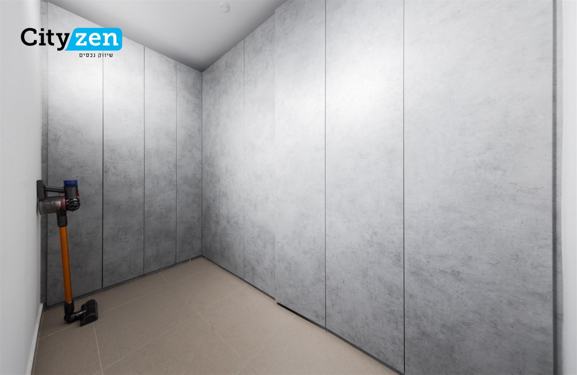 New 5-Room Apartment Near The Sea