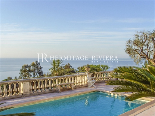 Villa with panoramic sea view near Monaco