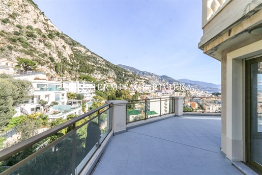 Apartment mit Blick über Monaco
