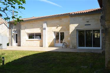 Renovated stone house in charming village near St Emilion