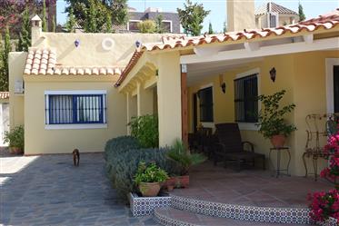 Magnificent Country House 5min to Estepona Town
