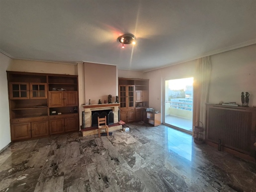 Spacious 120 sq.m. Family Apartment with Fireplace & Parking – Kato Kifisia