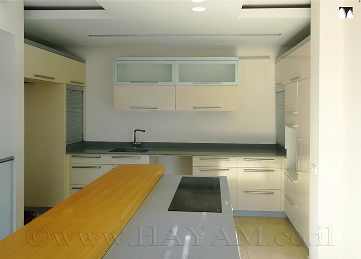 A luxurious penthouse apartment in the sought-after Ajami