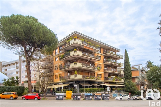 Vendita Appartamento 185 m² - 4 camere - Roma