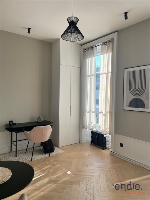 Appartement T2-Place Carnot-Lyon
