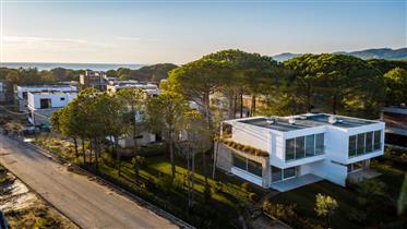 Villas de luxe à vendre au San Pietro Resort, Gjiri Lalzit