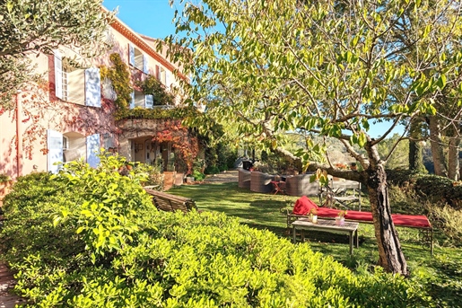 Large charming property close to the village center