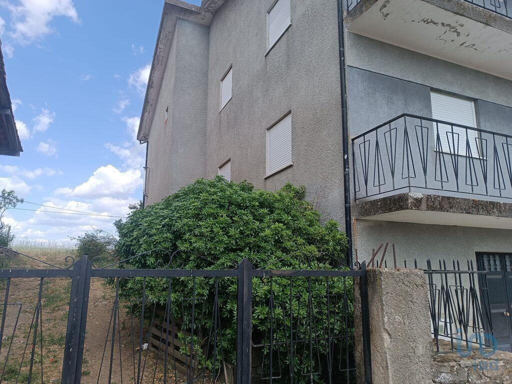 Landhuis met 6 kamers in Remondes e Soutelo met 170,00 m²