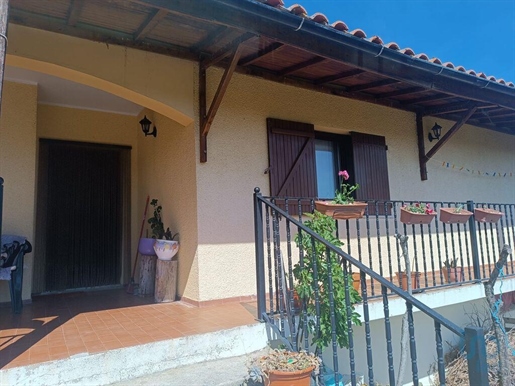 House with 4 Rooms in Bragança with 125,00 m²
