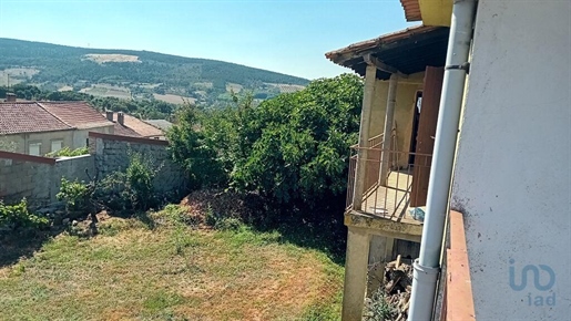 Village house with 2 Rooms in Mogadouro, Valverde, Vale de Porco e Vilar de Rei with 55,00 m²