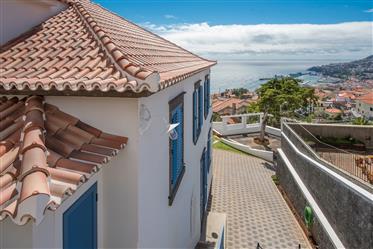 Fermecătoarea Villa tradiţionale în insula Madeira