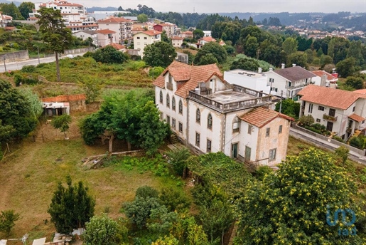 Casa / Villa a Oliveira de Azeméis, Aveiro