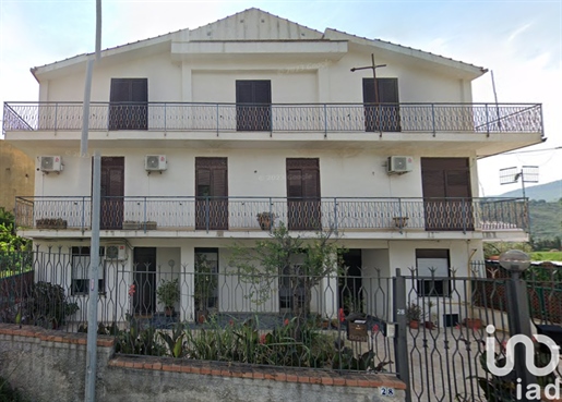 Maison Individuelle / Villa à vendre 470 m² - 8 chambres - Monreale