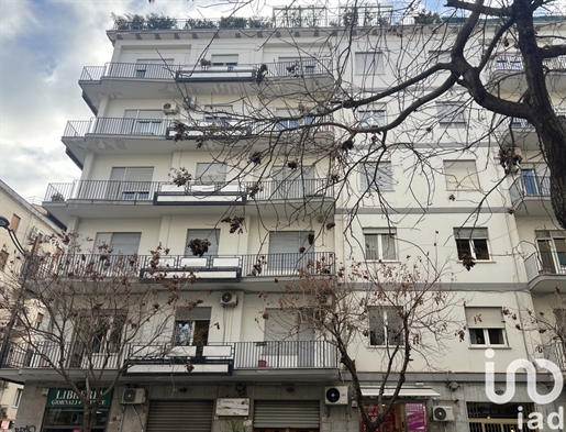 Vendita Appartamento 226 m² - 3 camere - Palermo