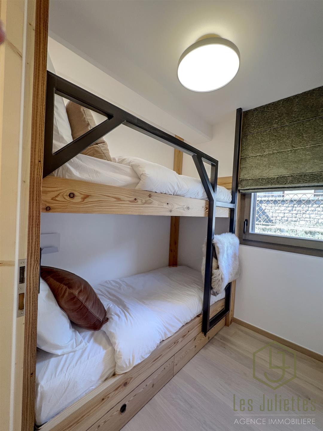 Cumpărare: Apartament (74110)