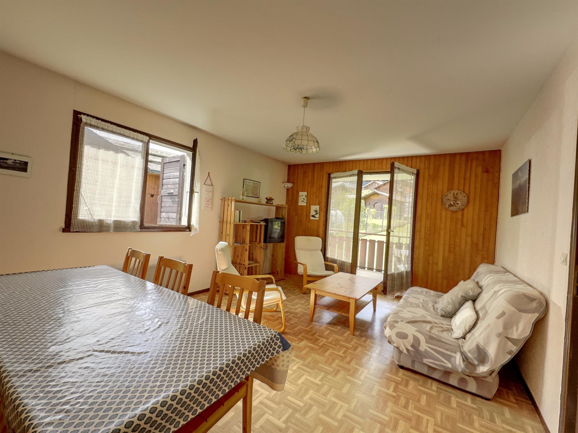 2 Bedroom Apartment - Essert Romand