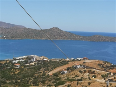 Πανοραμικό οικόπεδο με θέα στη θάλασσα, ελίτ τουριστική περιοχή της Ελούντας