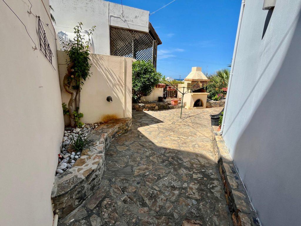 2 bedroom house in Pachia Ammos with sea views and short walk from the beach
