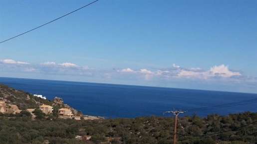 Οικόπεδο με θέα στη θάλασσα, κοντά σε αρκετές παραλίες