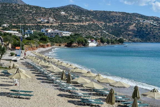 Vue sur la mer, terrain constructible à flanc de colline, Agios Nikolaos, Crète