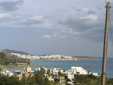 Terrain constructible vue mer près d’Agios Nikolaos et des plages de sable fin